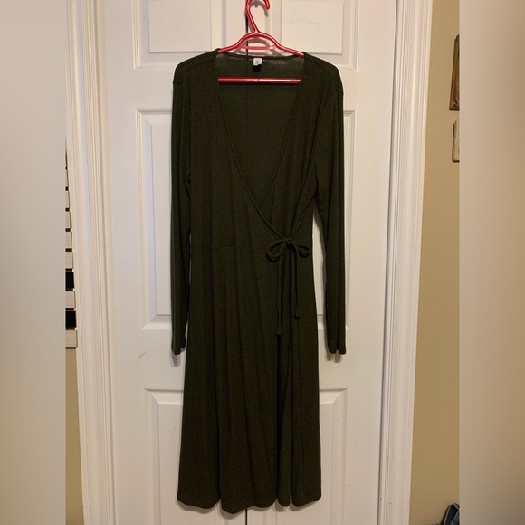 Old Navy Fit & Flare Wrap-Front Rib-Knit Dress for Women - Picture 2 of 7